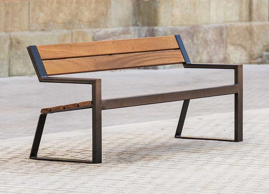 Banc BERLIN BOIS conçu et fabriqué par Aréa mobilier urbain