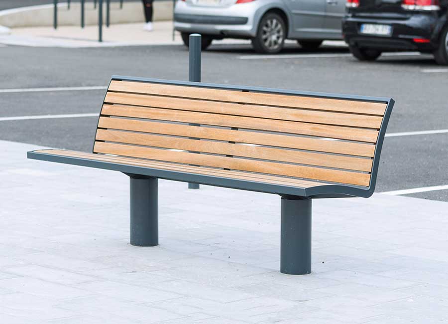 Banc DENVER BOIS conçu et fabriqué par Aréa mobilier urbain