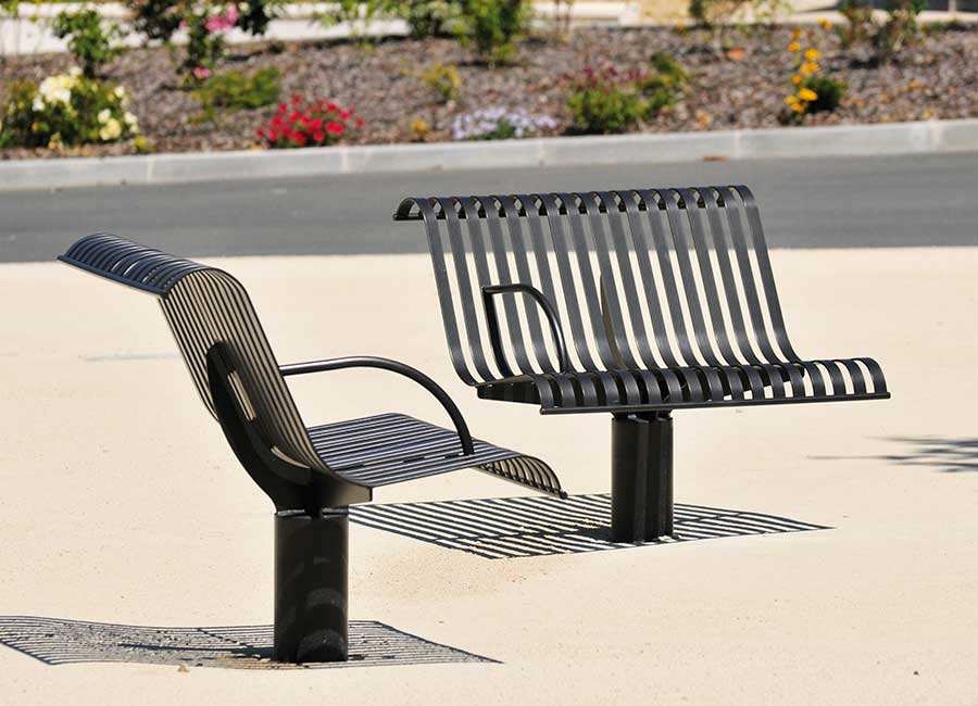 Banc ESTORIL conçu et fabriqué par Aréa mobilier urbain