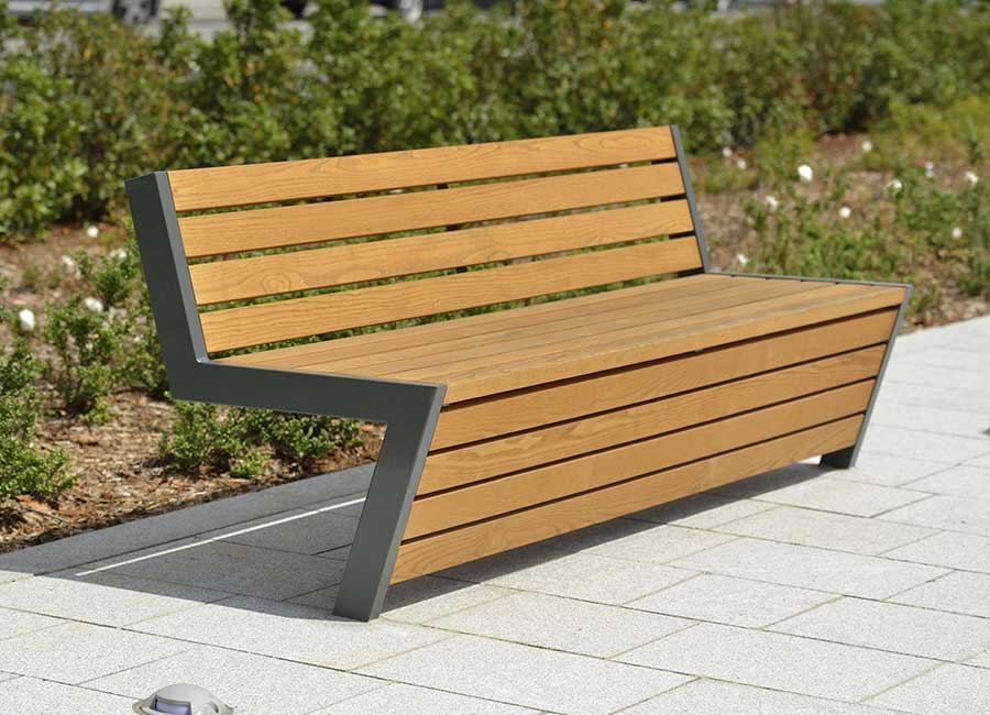 Banc MONTGENEVRE BOIS conçu et fabriqué par Aréa mobilier urbain