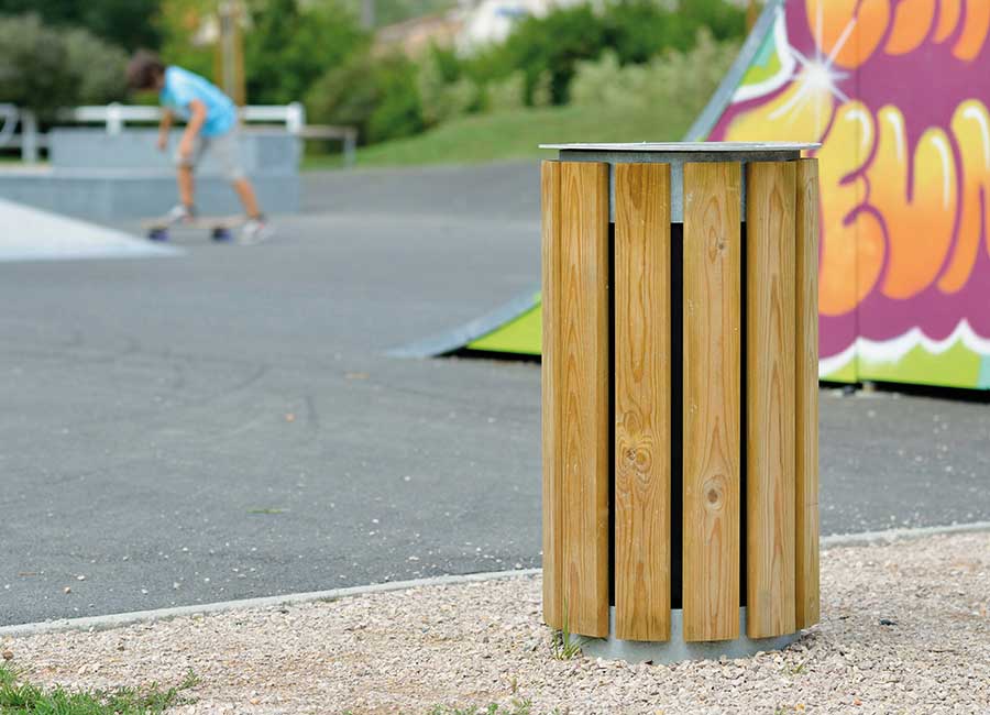 Corbeille 45L et 75L TAMARIS conçu et fabriqué par Aréa mobilier urbain