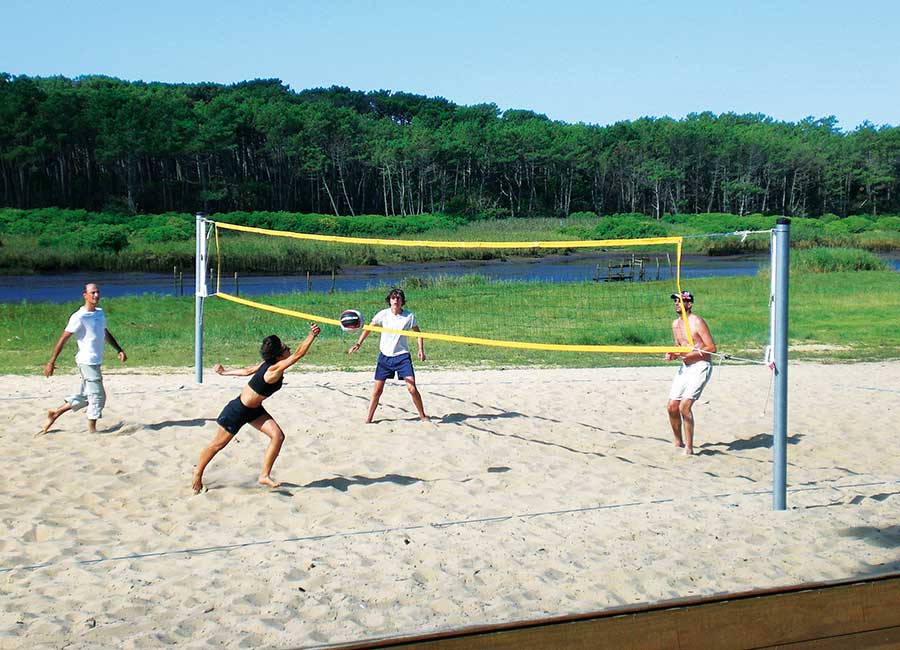 Kit de volley-ball PALM conçu et fabriqué par Aréa mobilier urbain