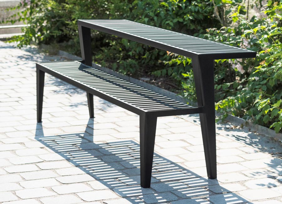 Table-banc CHICAGO conçu et fabriqué par Aréa mobilier urbain