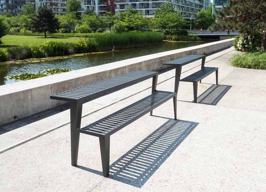 Table-banc CHICAGO conçu et fabriqué par Aréa mobilier urbain