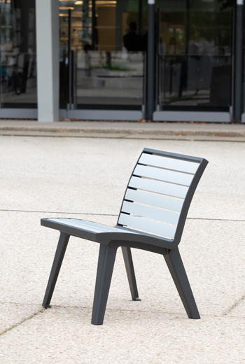 Area - Chaise et fauteuil - Montréal aluminium