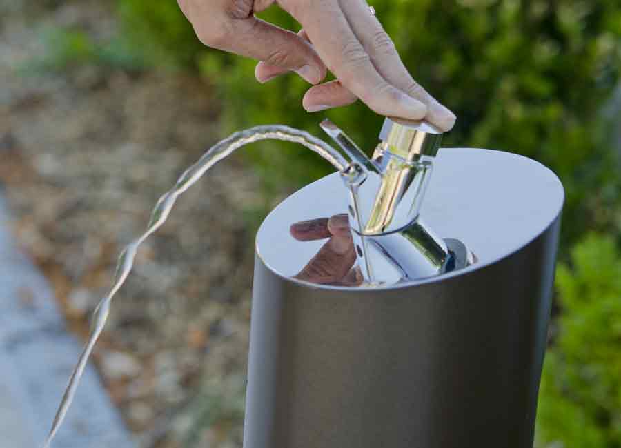 Fontaine ARPEGE conçu et fabriqué par Aréa mobilier urbain