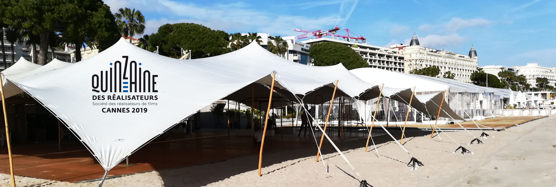 Collaboration entre Rui Hua, Caroline Roux et Aréa mobilier urbain autour du projet Endless Pavillon présenté à Cannes